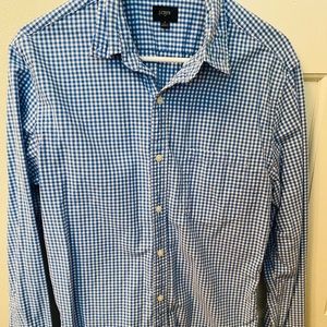 Men’s J Crew blue and white checkered button down